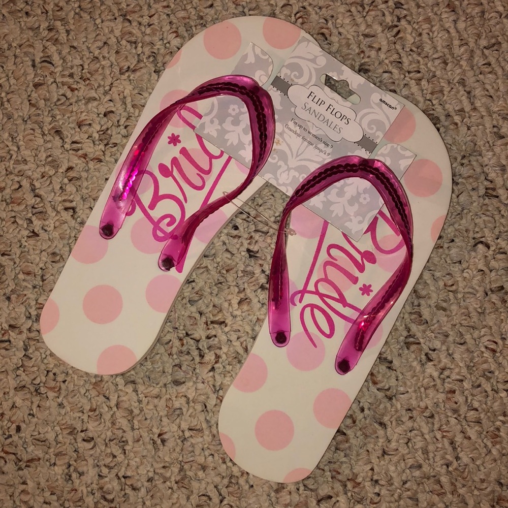 Bride flip flops NWT